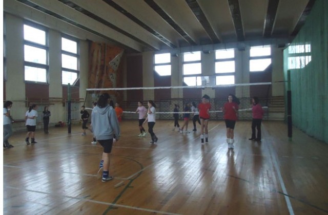 Завърши I етап от Ученически игри 2014/2015 по волейбол