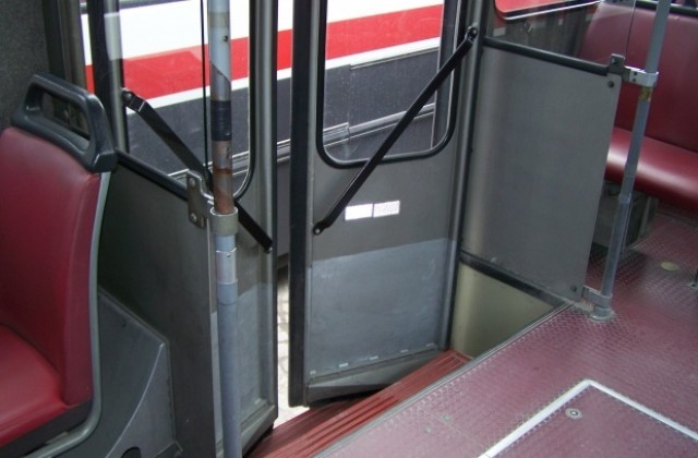 На своя празник дамите се возят безплатно в градкия транспорт на В. Търново