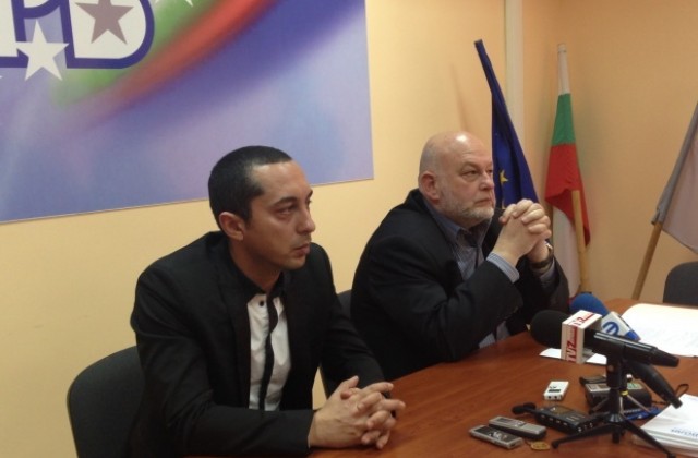 Депутатите от ГЕРБ продължават с приемните дни