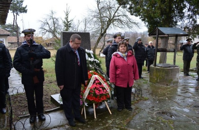 В Сушица се преклониха пред подвига на Димитър Димитров