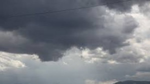 Облачно ще е времето днес пристанището остава затворено