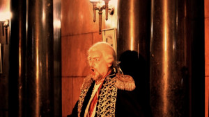 Операта влиза в класните стаи