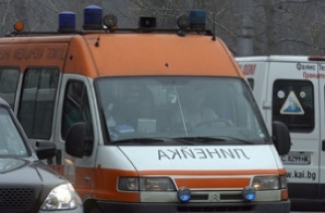 Мъж почина след падане в комин