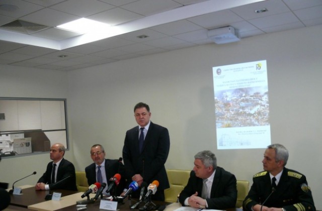 Спирането лиценза на Дунарит е свързано и със собствеността