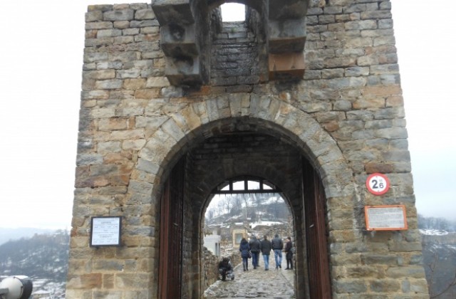 С нови атракции привличат още туристи на Царевец