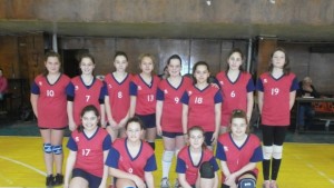 13 годишните момичета на волейболния Велбъжд се класираха за зоналния