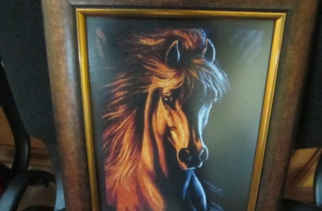 В НАП- В. Търново отличиха победителките в осмомартенска изложба