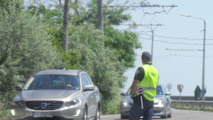 Полицията с акция за 24 часа контрол на скоростта ще