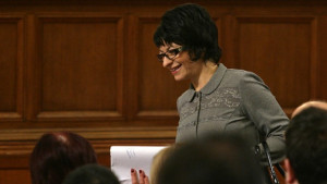 Десислава Атанасова оглавява комисията за разследване на случая КТБ