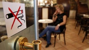Нарушават ли пловдивчани забраната за тютюнопушене