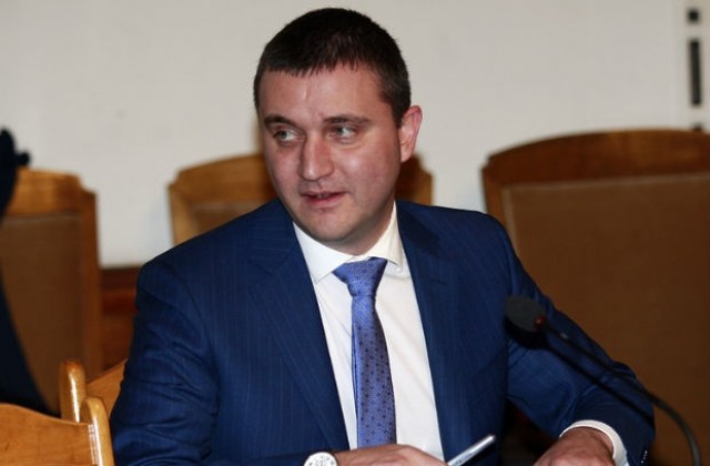 И Горанов аргументира спешните законови промени за КТБ