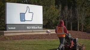 Facebook премахна състоянието чувствам се дебел