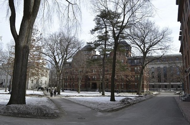 Харвард отново е най-престижният университет в света