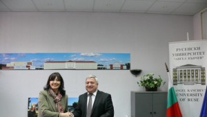 Русенският университет и Дипломатическият институт подписаха Меморандум за сътрудничество