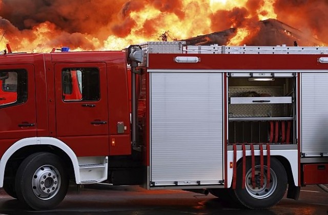 14 станаха жертвите на пожара в руски мол