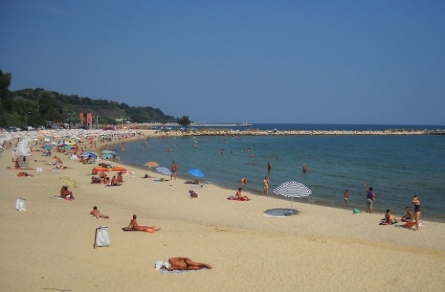 11 плажа във Варненска област може да останат неохраняеми