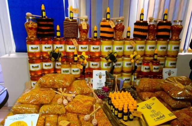 Пчелите застрашени от изчезване, алармират от бранша