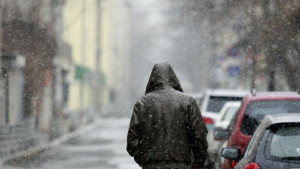 Остава облачно със слаби превалявания