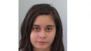 Издирват 15годишно момиче