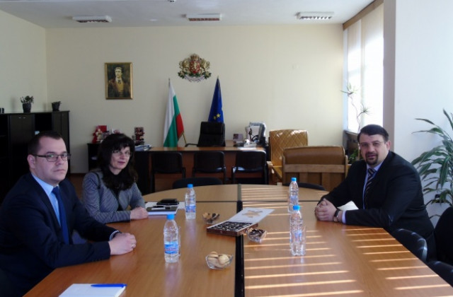 Областният управител се срещна с депутат от Реформаторския блок и с новия ВиК шеф