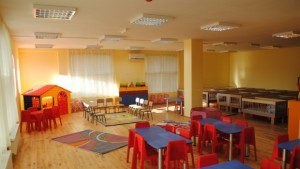 Подготвят менютата за диетично хранене на деца със специални нужди