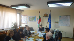 Опресняват знанията на полицаите за оказване на първа помощ