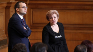 Парламентът одобри влизането на временен синдик в КТБ