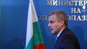 Държавата да поеме здравното осигуряване на социално слабите предлага Москов