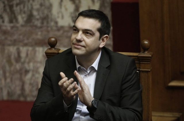 Гръцкият парламент прие закона за бедността