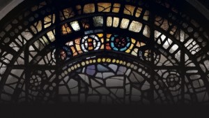 Красиви витражи показват в Изложбените зали във Велико Търново