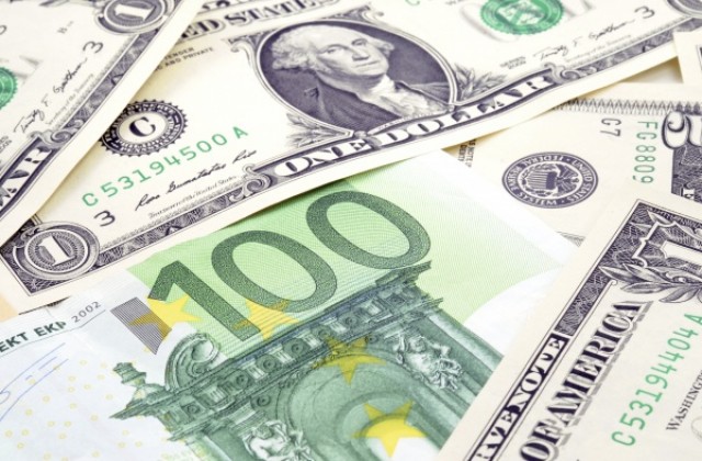 Колко ще поевтинява еврото?