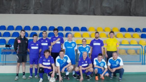 Зрелищно 1010 между общинари и преподаватели във ВТУ за празника