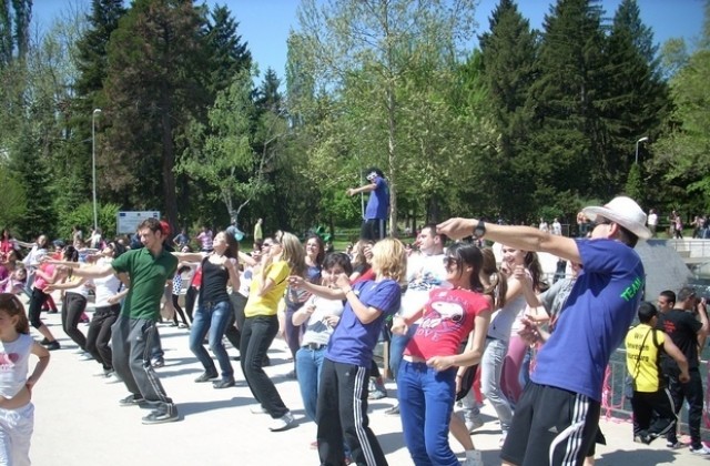 Спортувай в парка за седми път във В. Търново