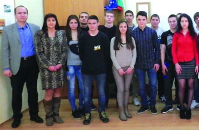 Ученици от ПГ по транспорт в Плевен заминават на стаж в Словения