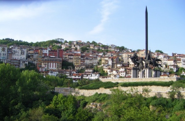 Ученици възпяха любовта си към Велико Търново