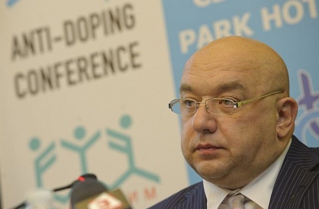 Министърът на спорта за скандала в щангите: Грешката е огромна