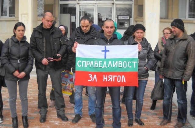 Протестиращи пред Съдебната палата: Има още виновници за убийството в мола