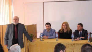 Делян Добрев Българската енергетика е зависима и неефективна