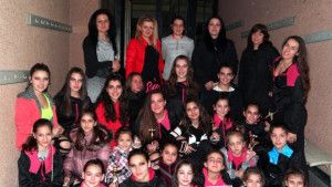 Спортен клуб VDANCE с четири купи от танцов фестивал