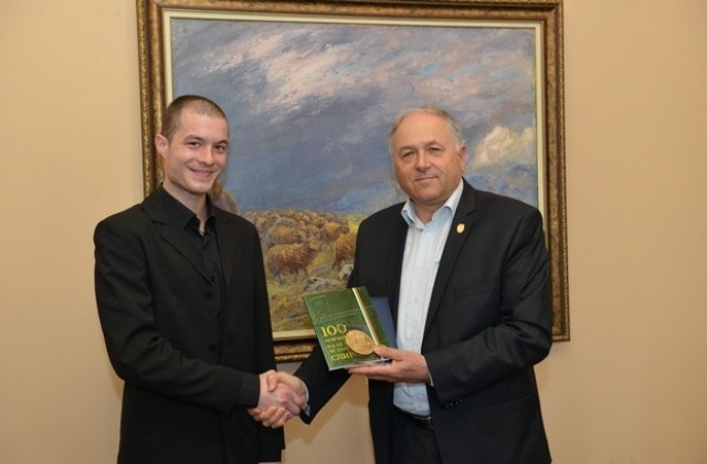 Иво Господинов е кмет за един ден на Сливен