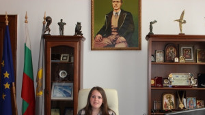 Абитуриентка стана кмет на Плевен за един ден