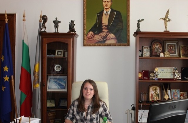 Абитуриентка стана кмет на Плевен за един ден