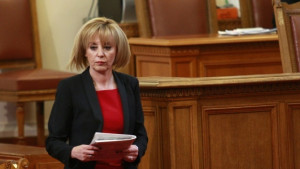 Мая Манолова готви закон за частния фалит