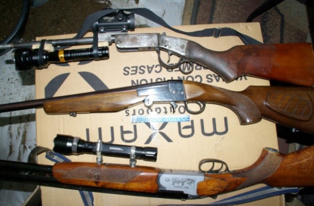 Откриха незаконно оръжие и боеприпаси при спецакция