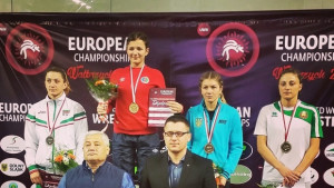Евелина Николова със сребро от Европейско първенство по борба в