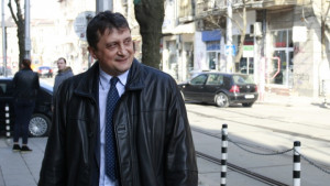 Бромак поиска отвод на целия състав на ВАС по делото