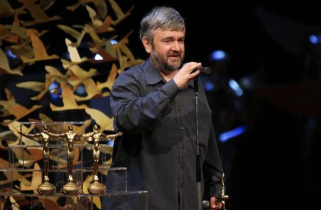 Теди Москов спечели „Икар 2015” за най-добър спектакъл с „Каквато ти ме искаш”
