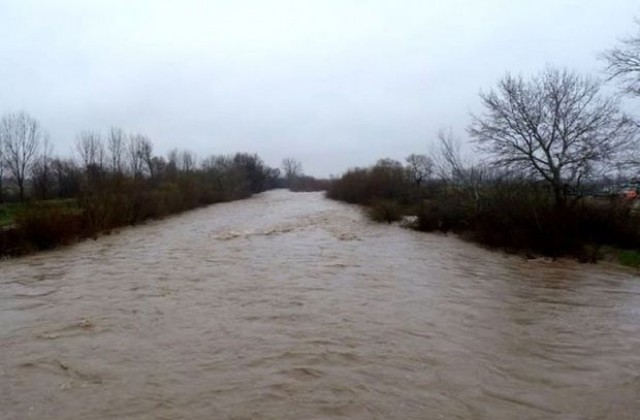 Воден кошмар в Одрин, Тунджа и Марица пред преливане