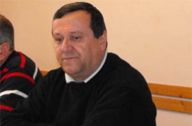 Д-р Адемов представя национални социални политики на Регионална среща на социалните услуги в Разград