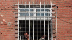 Подсъдими се разхождат на свобода в Германия заради лошите условия